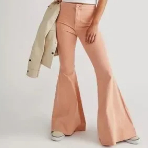We The Free Just Float On Jeans Peach Sz. 31 X 31" Inseam EUC - Picture 2 of 9